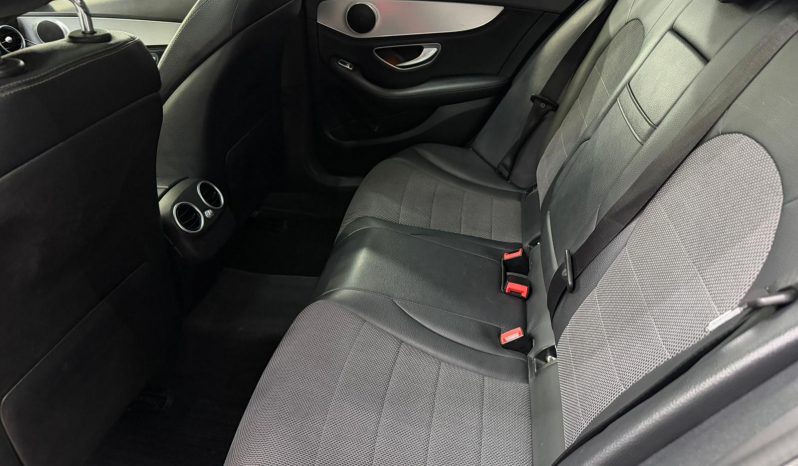 
								MERCEDES-BENZ Clase C C 220 BlueTEC AMG Line Estate completo									