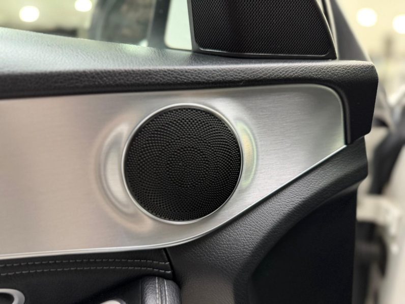 
								MERCEDES-BENZ Clase C C 220 BlueTEC AMG Line Estate completo									