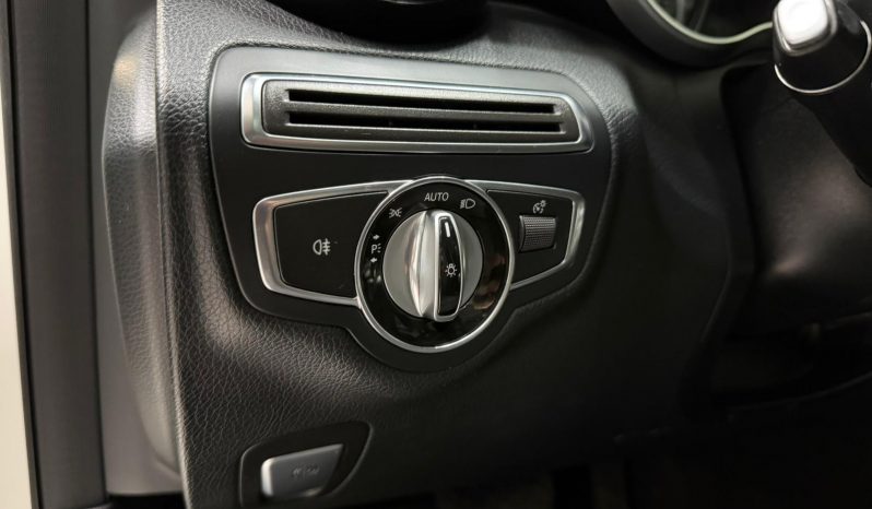 
								MERCEDES-BENZ Clase C C 220 BlueTEC AMG Line Estate completo									