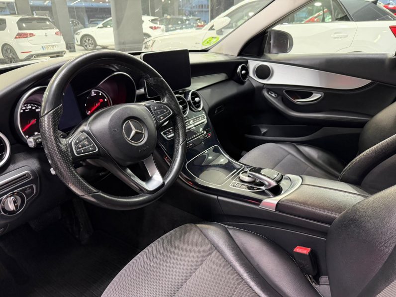 
								MERCEDES-BENZ Clase C C 220 BlueTEC AMG Line Estate completo									