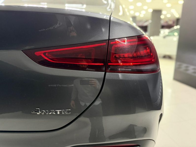 
								MERCEDES-BENZ GLE Coupé GLE 350 d 4MATIC completo									