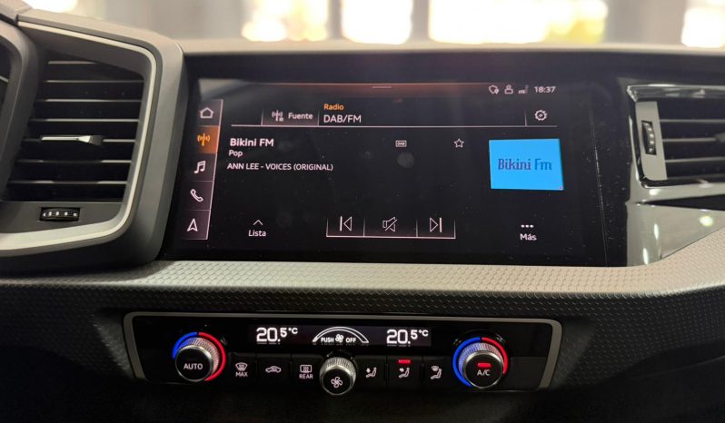 
								AUDI A1 Sportback 30 TFSI S tronic completo									