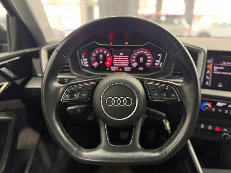 
								AUDI A1 Sportback 30 TFSI S tronic completo									
