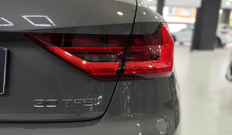 
								AUDI A1 Sportback 30 TFSI S tronic completo									