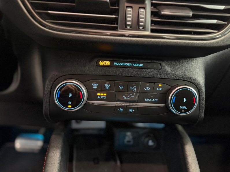 
								FORD Kuga STLine X 2.5 Duratec PHEV Auto completo									