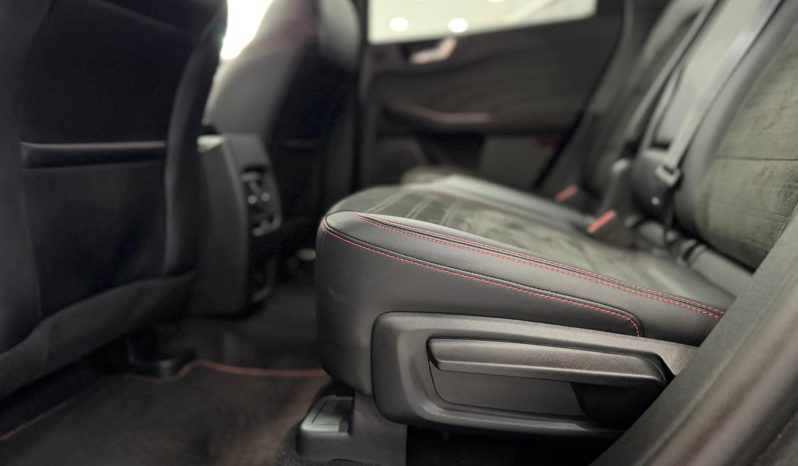 
								FORD Kuga STLine X 2.5 Duratec PHEV Auto completo									