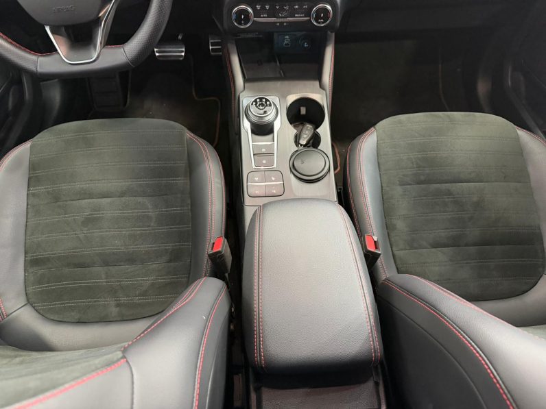 
								FORD Kuga STLine X 2.5 Duratec PHEV Auto completo									