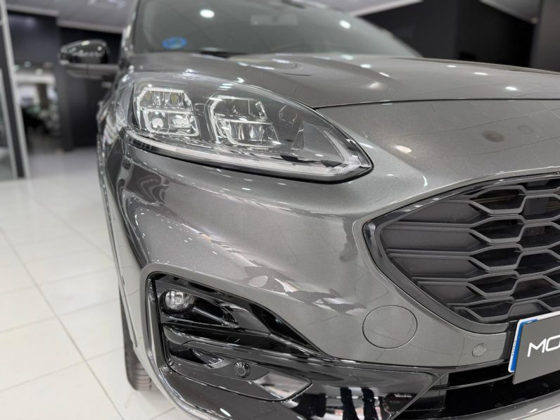 
								FORD Kuga STLine X 2.5 Duratec PHEV Auto completo									