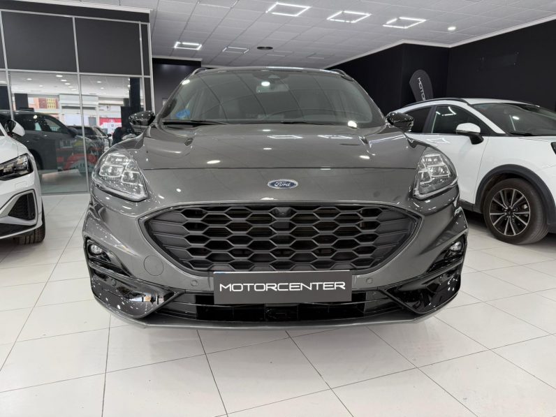 
								FORD Kuga STLine X 2.5 Duratec PHEV Auto completo									