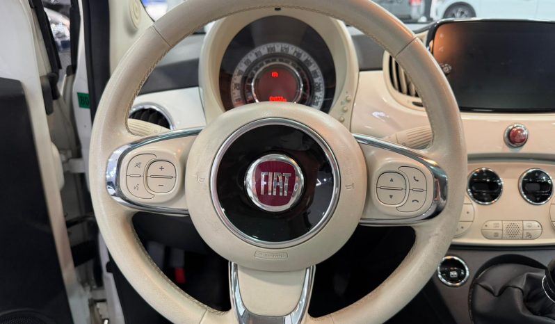 
								FIAT 500 Dolcevita 1.0 Hybrid 70 CV completo									