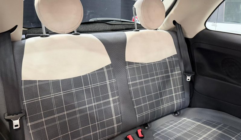 
								FIAT 500 Dolcevita 1.0 Hybrid 70 CV completo									