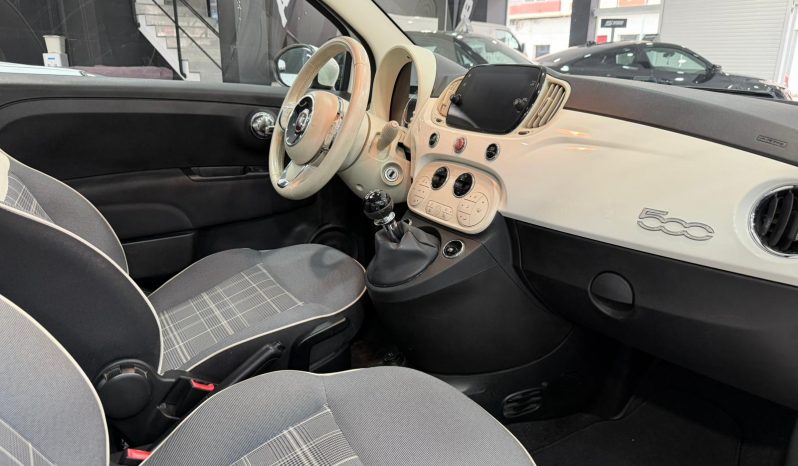 
								FIAT 500 Dolcevita 1.0 Hybrid 70 CV completo									