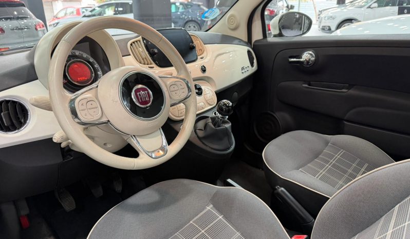 
								FIAT 500 Dolcevita 1.0 Hybrid 70 CV completo									