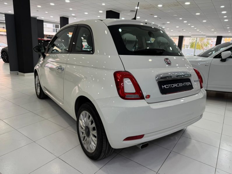 
								FIAT 500 Dolcevita 1.0 Hybrid 70 CV completo									