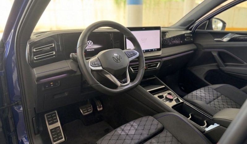 
								VOLKSWAGEN Tiguan RLine 2.0 TDI DSG completo									