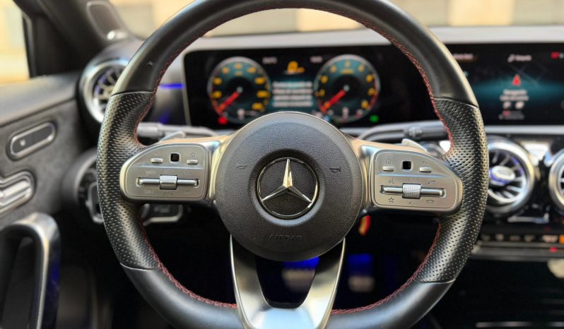 
								MERCEDES-BENZ Clase A A 200 completo									