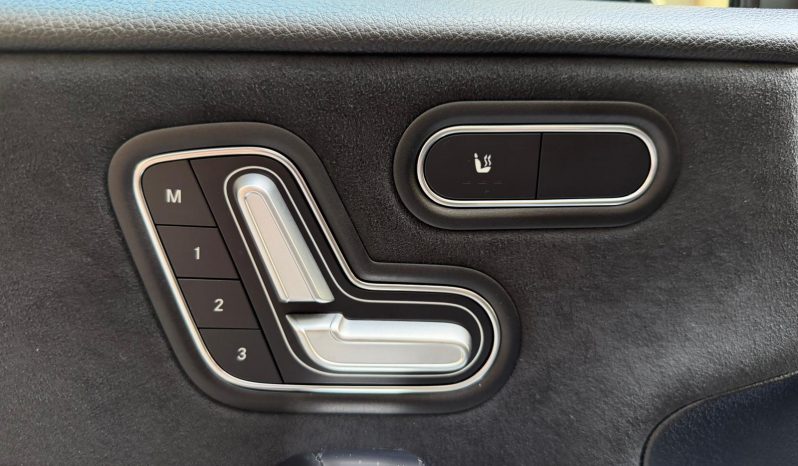 
								MERCEDES-BENZ Clase A A 200 completo									