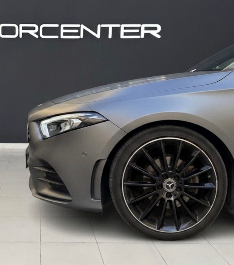 
								MERCEDES-BENZ Clase A A 200 completo									