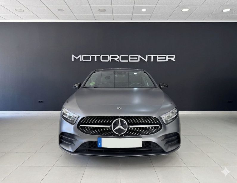 
								MERCEDES-BENZ Clase A A 200 completo									