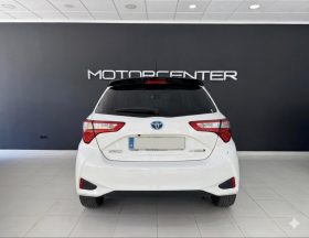 TOYOTA Yaris 1.5 Hybrid Active