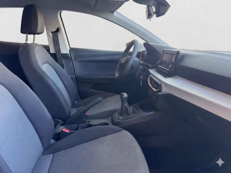 
								SEAT Ibiza 1.0 MPI Reference completo									