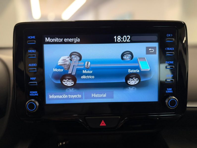 
								TOYOTA Yaris Cross 1.5 120H Active Tech completo									