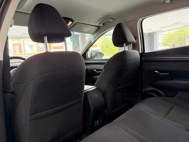 
								HYUNDAI Tucson 1.6 TGDI HEV Maxx Sky Auto completo									