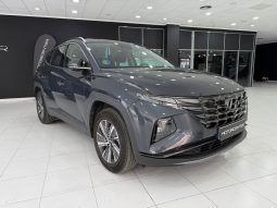 HYUNDAI Tucson 1.6 TGDI HEV Maxx Sky Auto